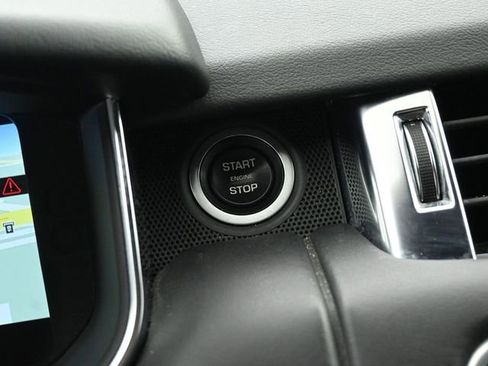 Used 2020 Land Rover Range Rover Sport HST image 41