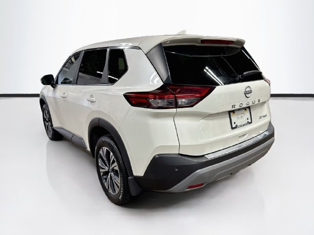 Used 2023 Nissan Rogue SV AWD/4WD image 5