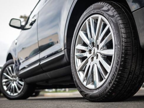 Used 2013 Lincoln MKX AWD image 15