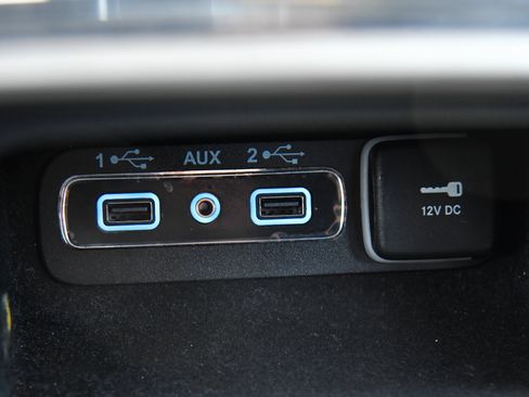 Used 2022 Jeep Grand Cherokee Laredo X AWD/4WD image 28