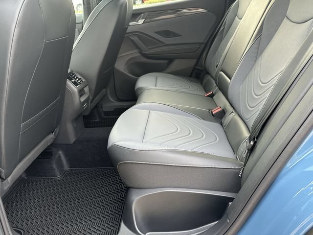 New 2026 Volkswagen Tiguan SE R-Line FWD image 23