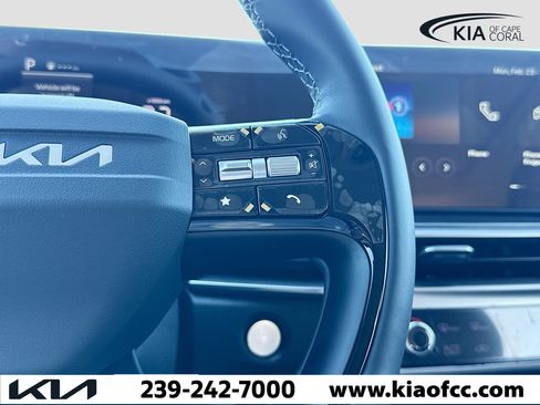 New 2026 Kia Sorento S w/ S Panoramic Sunroof Package AWD/4WD image 37