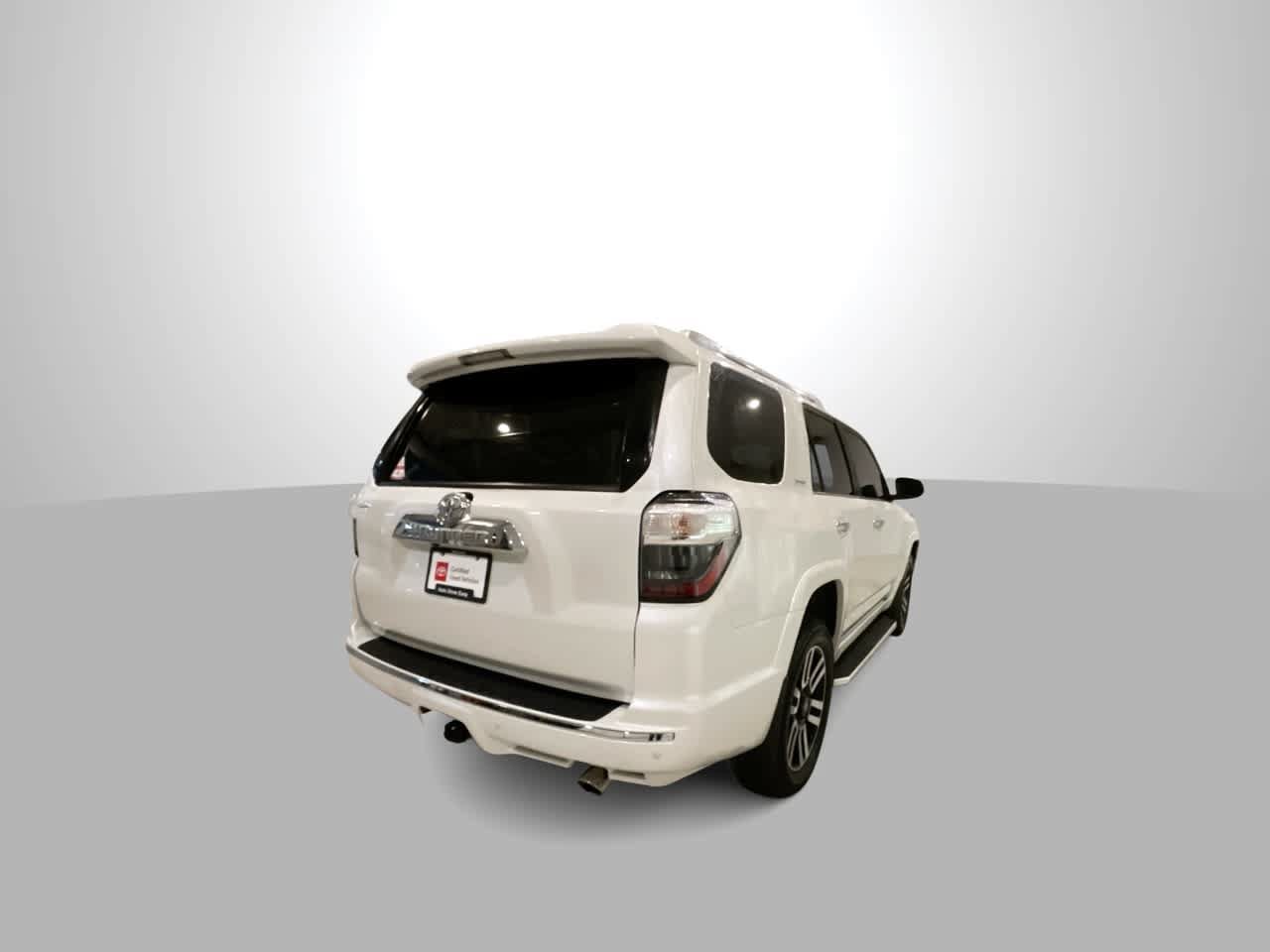 Certified 2022 Toyota 4Runner Limited AWD/4WD image 8