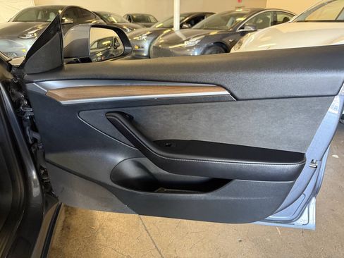 Used 2023 Tesla Model 3 Standard Range RWD image 26