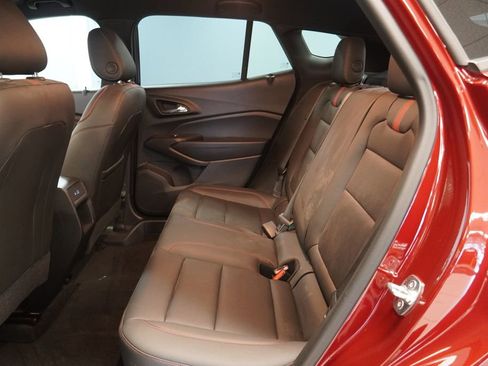 Used 2024 Chevrolet Trax RS w/ Driver Confidence Package image 25