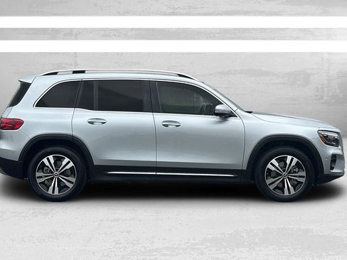 Certified 2025 Mercedes-Benz GLB 250 image 3