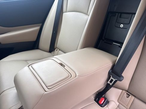 Used 2019 Lexus ES 350 image 32