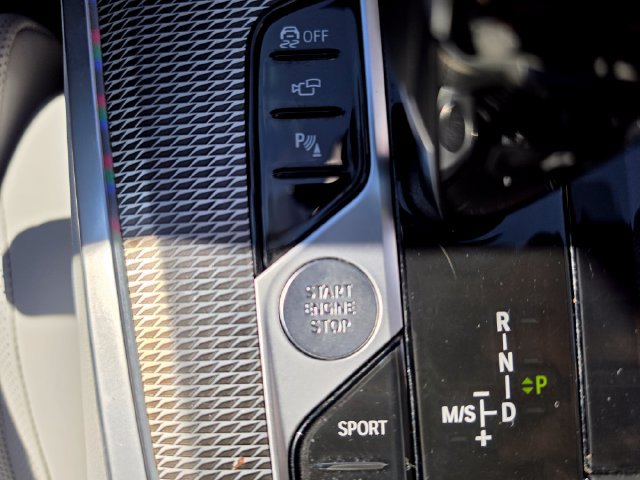 Certified 2023 BMW X5 xDrive40i w/ M Sport Package AWD/4WD image 26