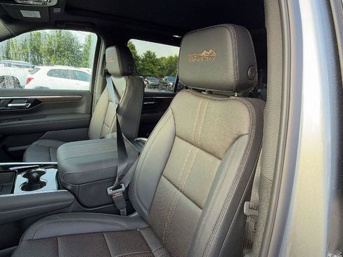 New 2026 Chevrolet Tahoe High Country w/ Sun And Tow Package AWD/4WD image 6