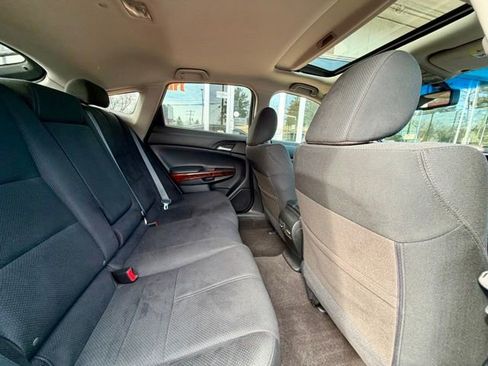 Used 2012 Honda Crosstour EX image 15