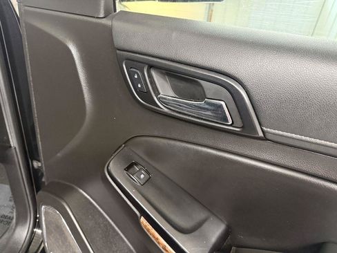 Used 2017 Chevrolet Suburban Premier AWD/4WD image 50
