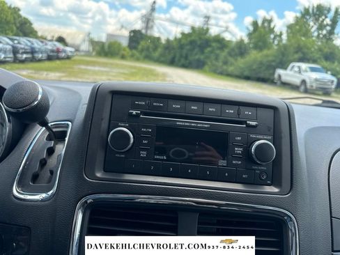 Used 2014 Dodge Grand Caravan SE w/ Quick Order Package 29E SE FWD image 23