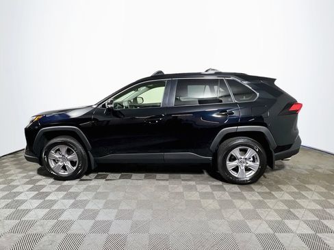 Used 2025 Toyota RAV4 XLE w/ Convenience Package AWD/4WD image 5