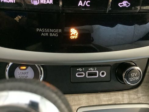 Used 2024 Nissan Murano SL image 18