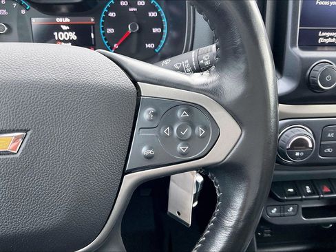 Used 2022 Chevrolet Colorado Z71 image 11