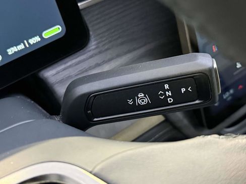 Used 2023 Rivian R1S Adventure AWD/4WD image 17
