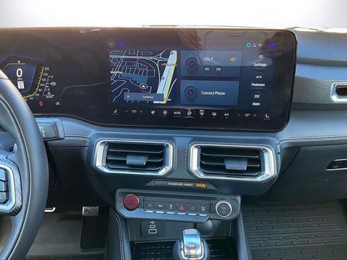 Used 2024 Ford Mustang GT Premium image 11