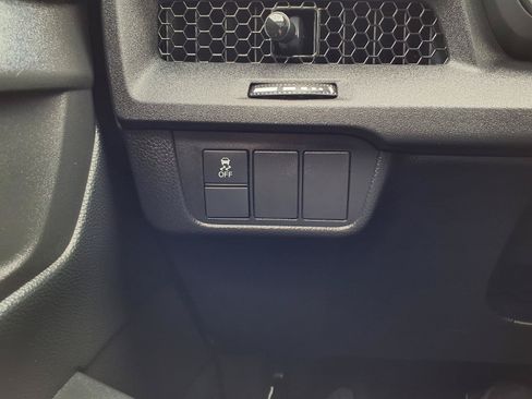 Used 2025 Honda CR-V LX image 11