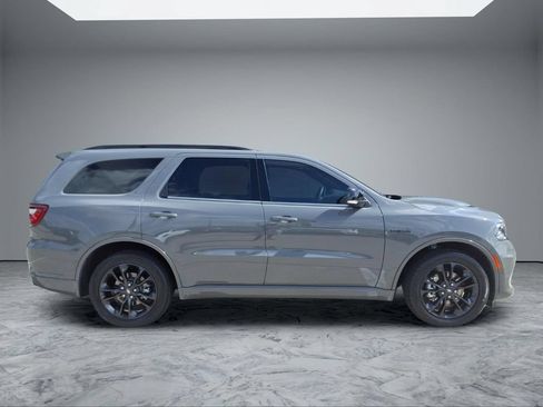 Used 2023 Dodge Durango R/T RWD image 8