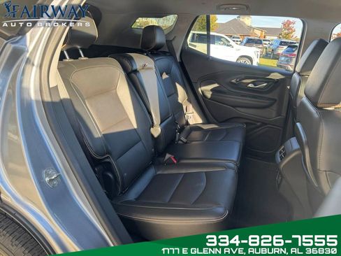 Used 2023 GMC Terrain AT4 image 13