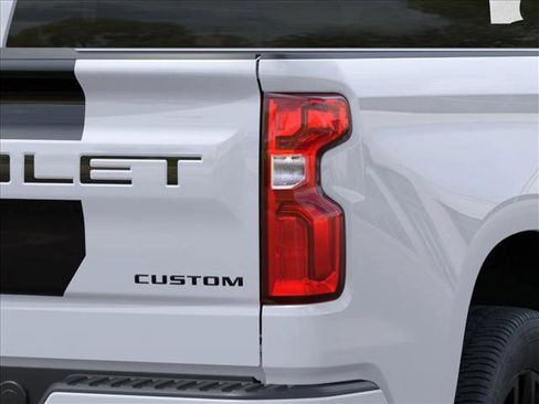 New 2026 Chevrolet Silverado 1500 Custom w/ Rally Edition RWD image 11