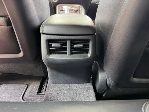 Used 2018 Dodge Challenger GT w/ Technology Group AWD/4WD image 20