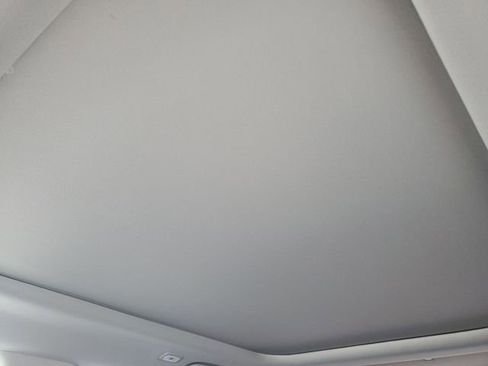 New 2025 Honda Pilot Touring image 38