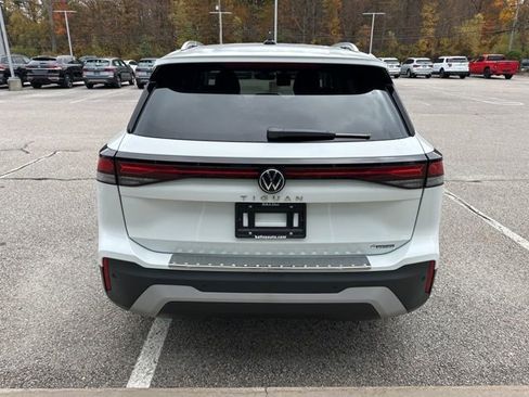 New 2026 Volkswagen Tiguan S image 6