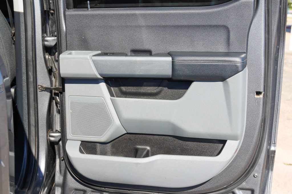 Used 2023 Ford F350 XLT AWD/4WD image 19
