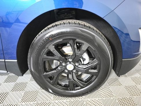 Used 2020 Chevrolet Equinox Premier AWD/4WD image 11