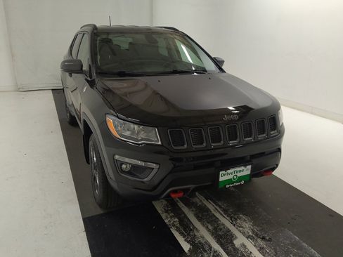 Used 2018 Jeep Compass Trailhawk w/ Safe & Security Group image 14