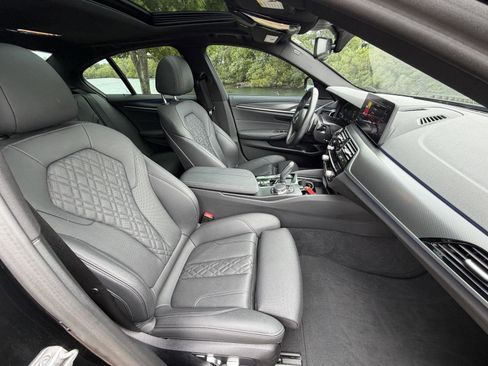 Used 2023 BMW 530i w/ M Sport Package RWD image 12
