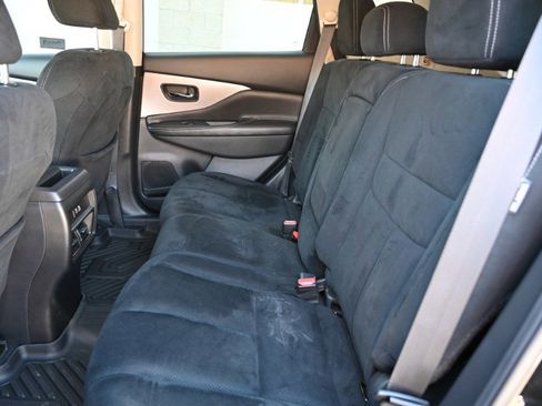 Used 2021 Nissan Murano S image 14