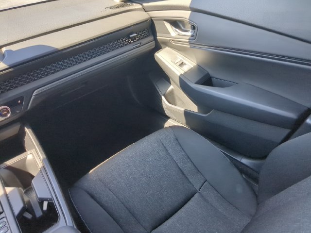 Used 2025 Honda Accord SE image 16