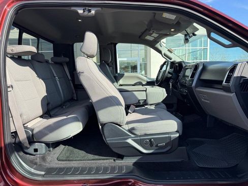 Used 2016 Ford F150 XLT w/ Equipment Group 302A Luxury image 11