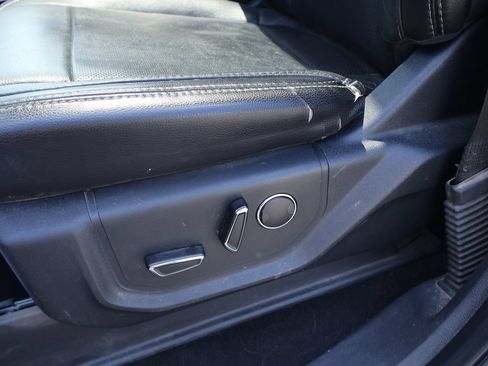 Used 2019 Ford F250 Lariat w/ Lariat Ultimate Package AWD/4WD image 22