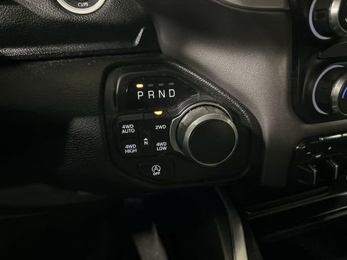 Used 2021 RAM 1500 Big Horn image 24
