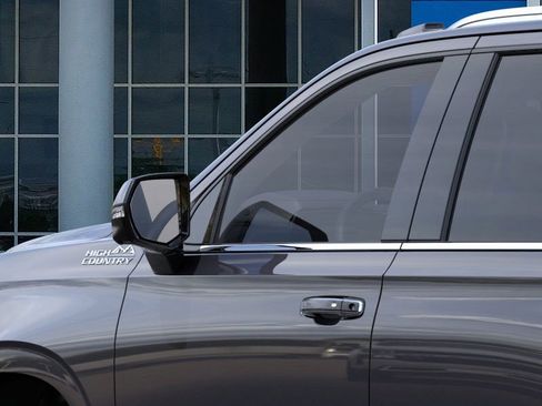 New 2026 Chevrolet Tahoe High Country image 12