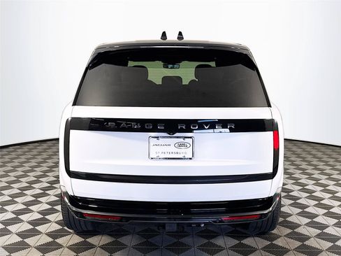 Certified 2024 Land Rover Range Rover Long Wheelbase SE AWD/4WD image 6