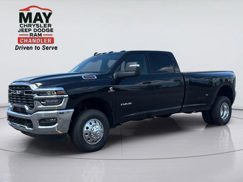New 2026 RAM 3500 Big Horn AWD/4WD image 3