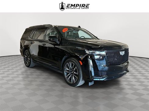Used 2024 Cadillac Escalade Sport Platinum image 1