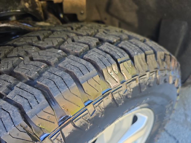 Used 2015 Ford F150 XLT w/ Equipment Group 301A Mid AWD/4WD image 25