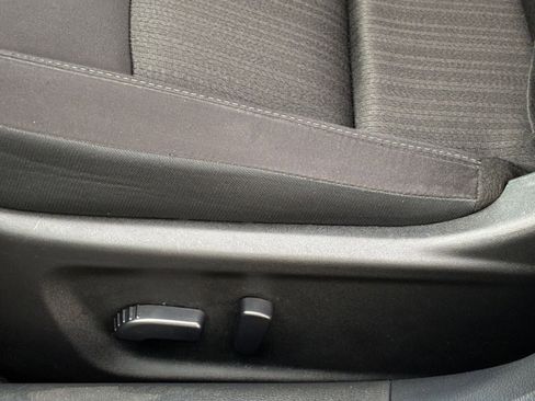 Used 2025 Nissan Altima 2.5 SV image 21