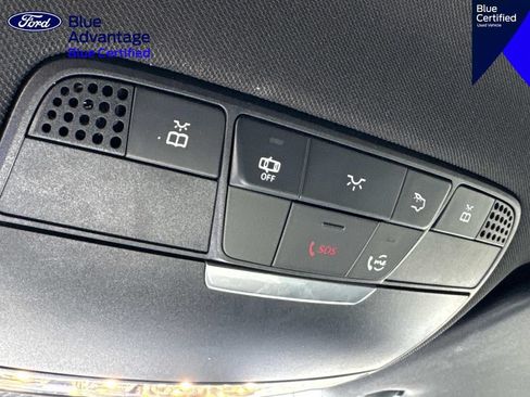 Used 2022 Mercedes-Benz GLC 300 w/ Premium Package Lite image 30