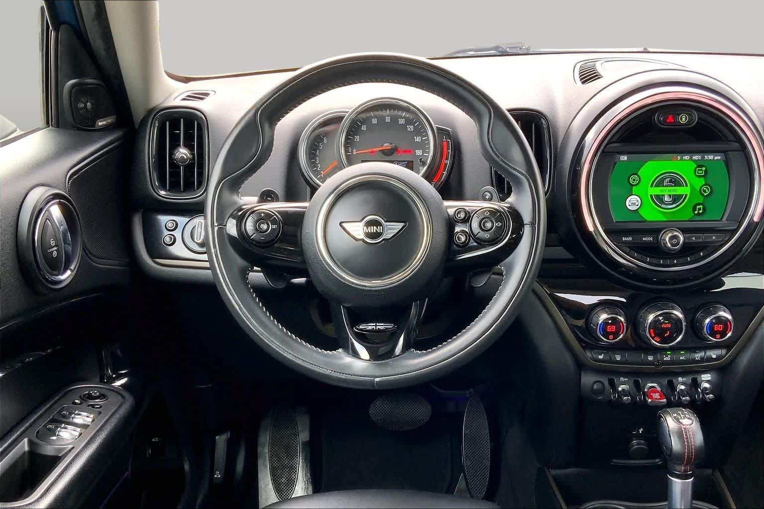 Used 2019 MINI Cooper Countryman S w/ Premium Package FWD image 6