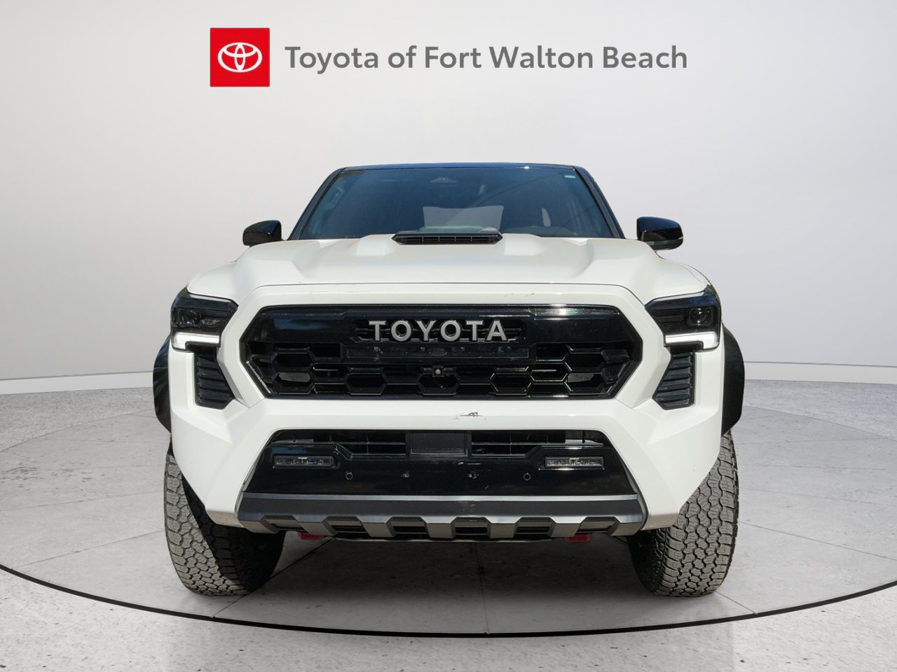 Used 2026 Toyota Tacoma TRD Pro AWD/4WD image 2