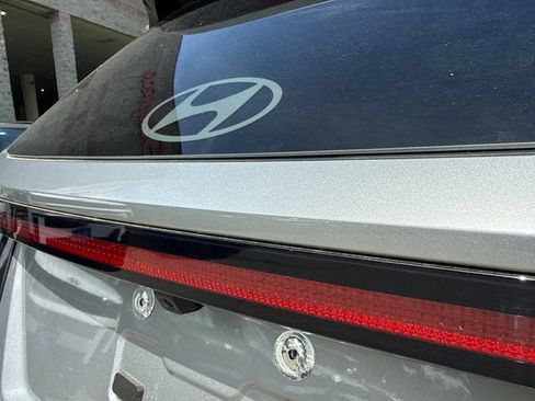 New 2026 Hyundai Tucson Limited AWD/4WD image 7