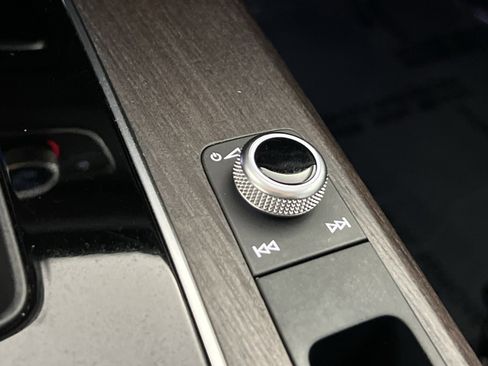 Used 2024 Audi Q5 2.0T Premium Plus image 34