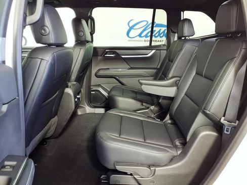 New 2026 GMC Acadia Elevation w/ Black Edition image 8