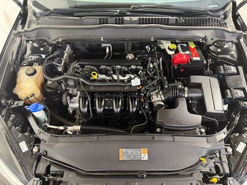 Used 2014 Ford Fusion SE image 28